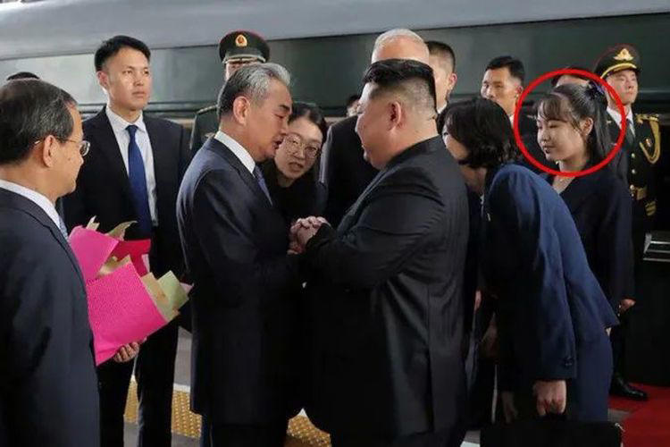 Parade Militer Beijing Dihadiri Kim Jong Un Dan Putrinya Parade Militer Beijing Dihadiri Kim Jong Un Dan Putrinya