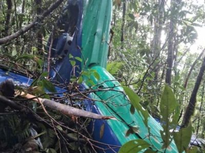 Tim SAR Temukan Ekor Helikopter PK-RGH Di Tanah Bumbu
