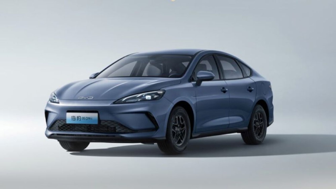 Siap Bersaing! BYD Seal 05 DM-i Tawarkan Efisiensi Maksimal