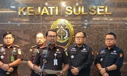Kejati Sulsel Cekal Bahtiar Baharuddin Kasus Bibit Nanas