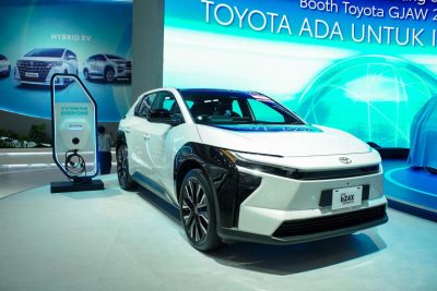 Spesifikasi Lengkap Toyota bZ4X CKD Rakitan Dalam Negeri