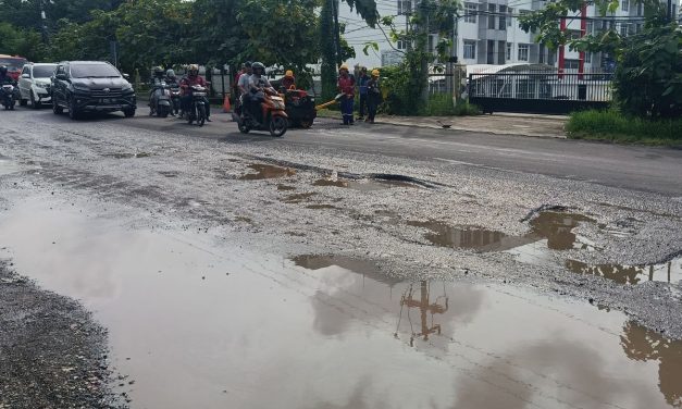 Jalanan Bolong? Ini Cara Ngerem Yang Benar Biar Tetap Stabil