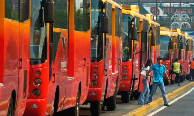 Sempat Di Ragukan, Begini Perjalanan 22 Tahun Transjakarta