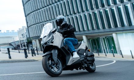 Yamaha XMAX 125 Tech MAX 2026, Skutik Sultan Terbaru