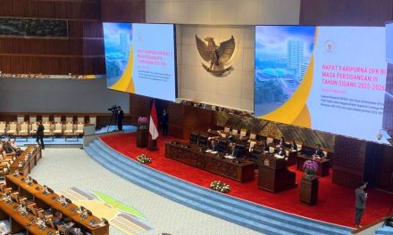 DPR Dominasi Laki-Laki: Kenapa Perempuan Mesti Di Parlemen?