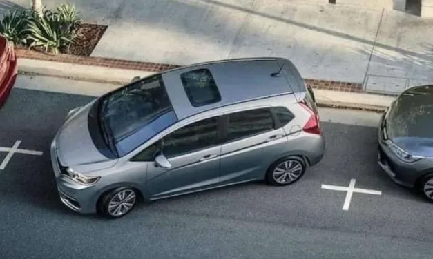 Lahan Sempit Bukan Masalah: 3 Trik Parkir