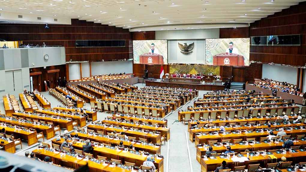 DPR Manjakan Diri: Tunjangan Rumah & Beras Ikut Naik Drastis