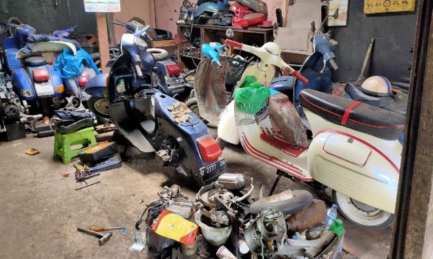 Jangan Kaget, Ini Masalah Yang Sering Muncul Di Motor Vespa