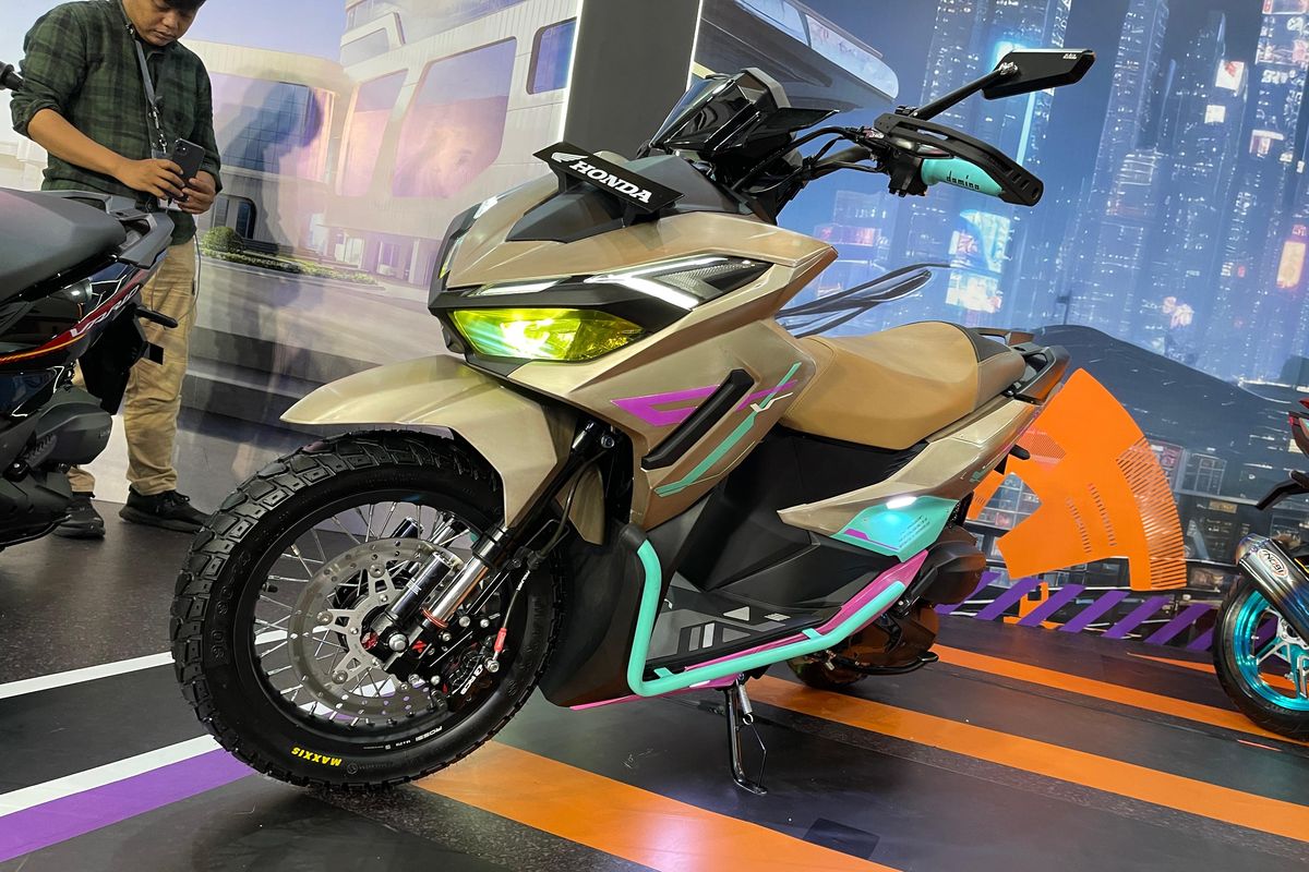Vario 125 Cyber Street: Modifikasi Street-Tech Yang Gahar Pol!