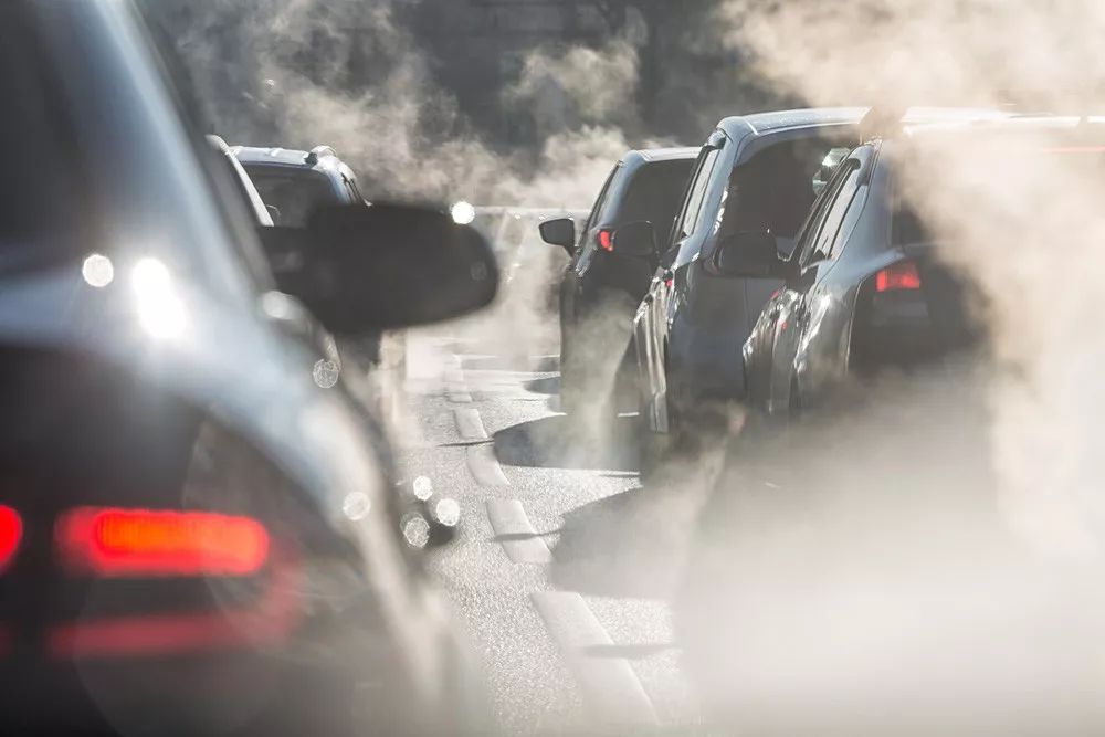 Bahaya Tersembunyi: 3 Dampak Asap Motor Ke Lingkungan