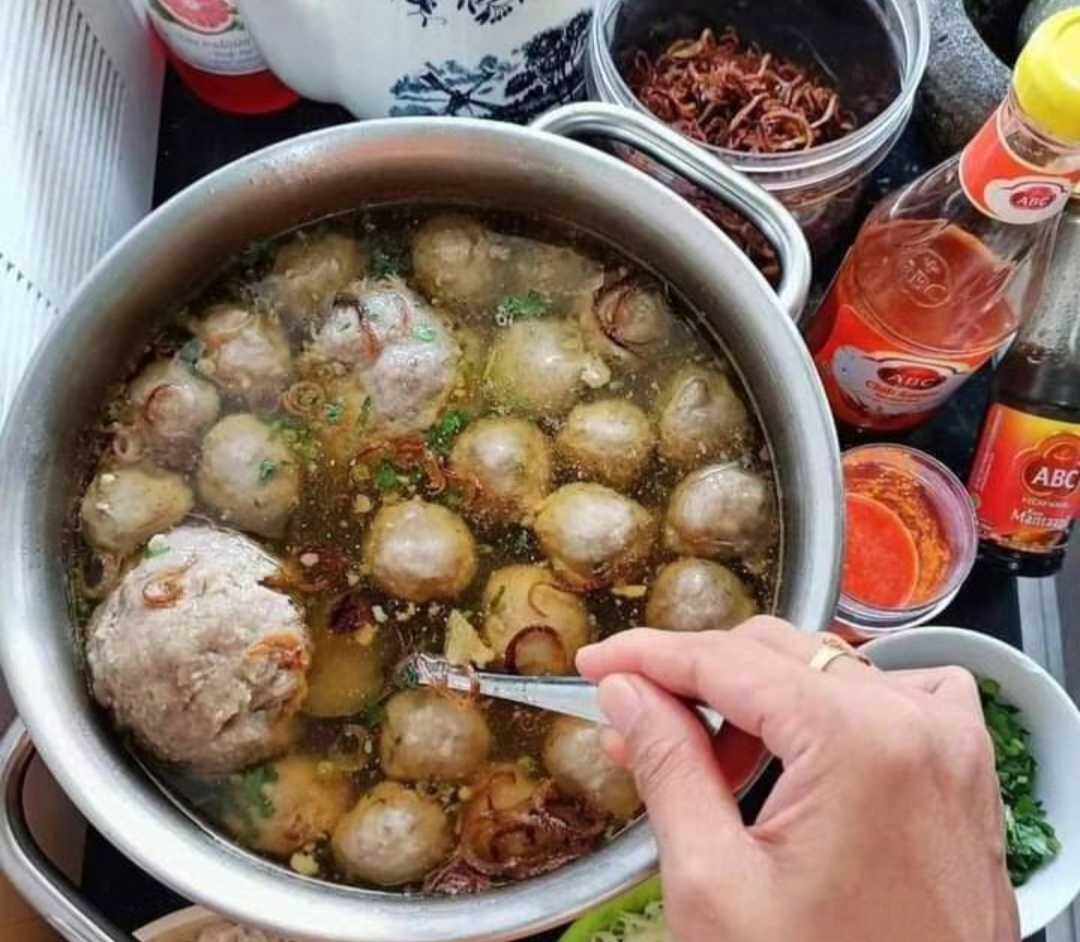 Sering Makan Bakso? Intip Efek Sampingnya Buat Tubuh